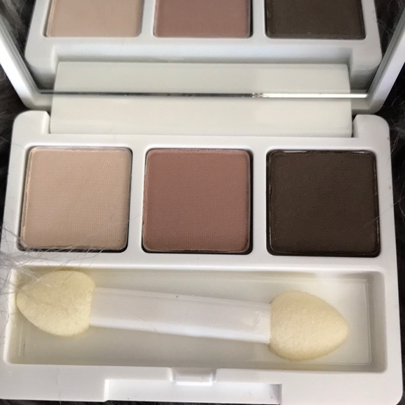 Eyeshadow bundle - Picture 3 of 6
